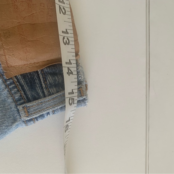 Rare Levi’s 503 very high rise with buttons - Picture 5 of 7